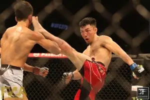Kang Kyung-ho vs. Danaa Batgerel (Image via Jasmin Frank for Fight News Australia)