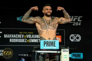 UFC 284 Official Weigh In - Tyson Pedro (Photo: Callum Cooper / Fight News Australia)
