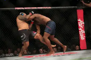 Curtis Blaydes vs. Mark Hunt