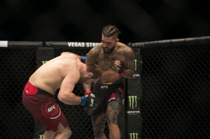 Tyson Pedro vs. Saparbek Safarov