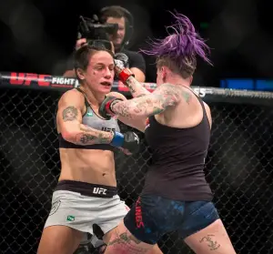 Jessica Rose-Clark vs. Bec Rawlings